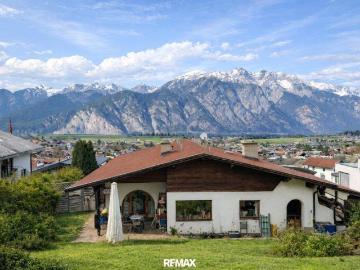 Charmantes Einfamilienhaus mit Einliegerwohnung – Ruhelage & Nordkettenblick in Axams!