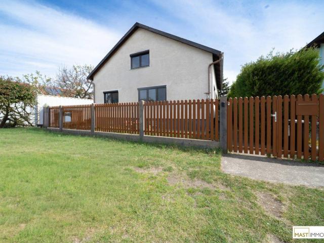Charmantes Einfamilienhaus mit Erweiterungspotential in Strasshof!
