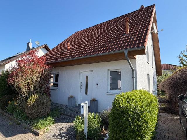 Charmantes Einfamilienhaus mit Kamin, schönem Garten in Villmar