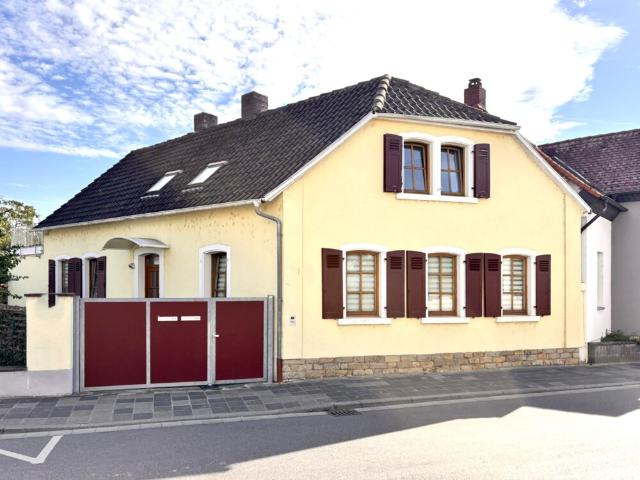 Charmantes Einfamilienhaus mit historischem Flair in beliebtem Vorort von Frankenthal