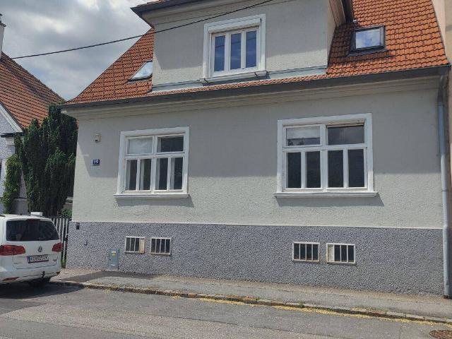 Charmantes Einfamilienhaus mit Garten