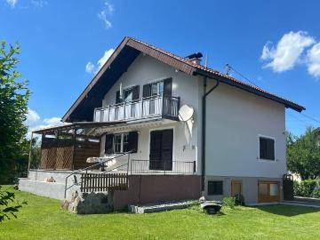 Charmantes Einfamilienhaus mit Potenzial in Mattighofen