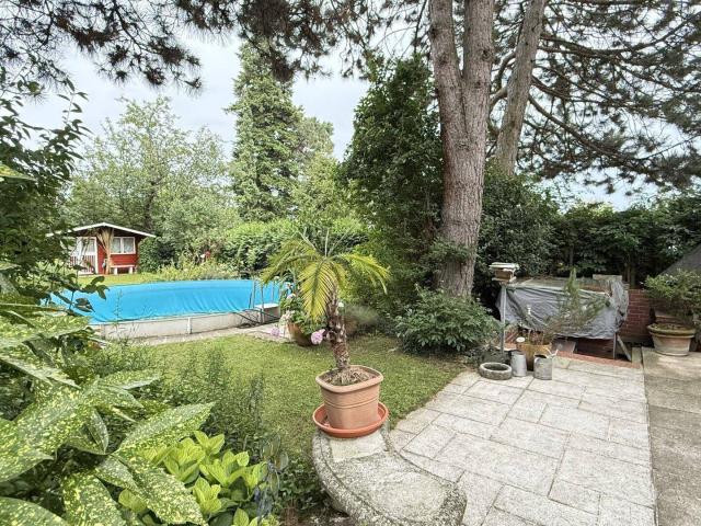 Charmantes Einfamilienhaus mit Pool, Gartenidylle und Entwicklungspotenzial in Bestlage von Wien Mauer | ZELLMANN IMMOBILIEN