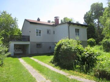 Charmantes Einfamilienhaus mit riesigem Garten 3 Geh Minuten von der Thaya