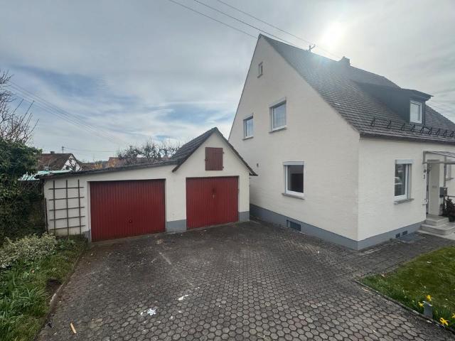 Charmantes Einfamilienhaus mit viel Potenzial