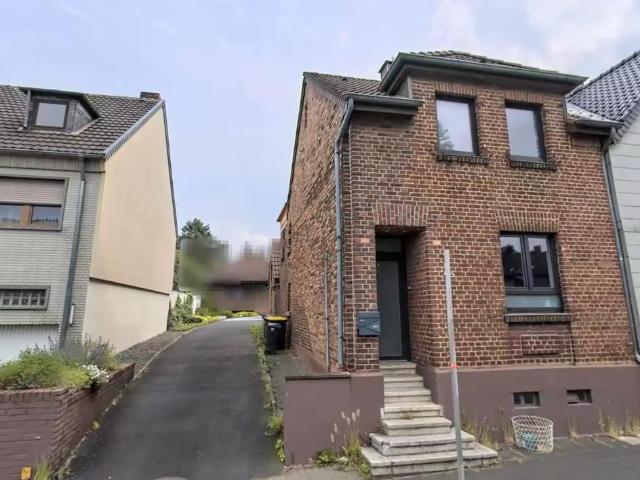 Charmantes Einfamilienhaus mit viel Potenzial in Kerpen Brüggen
