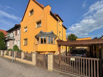 Charmantes Familienhaus mit Sauna, Garten und Carport in Kabelsketal Zwintschöna