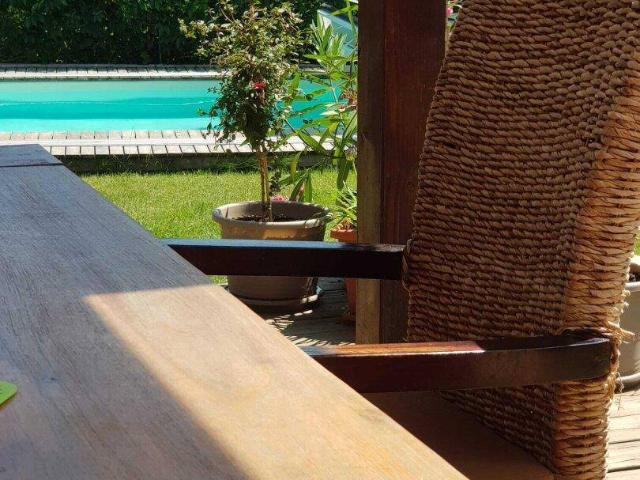 Charmantes Familienhaus mit Pool, Gartenhaus & Niedrigenergie Aufstockung in ruhiger Lage