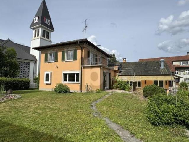 CHARMANTES FAMILIENPARADIES MIT POOL UND GARTEN