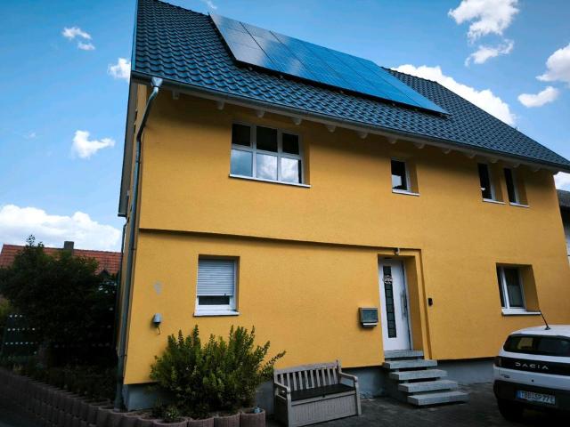 Charmantes großes freistehendes Einfamilienhaus 1000m² Grundstück