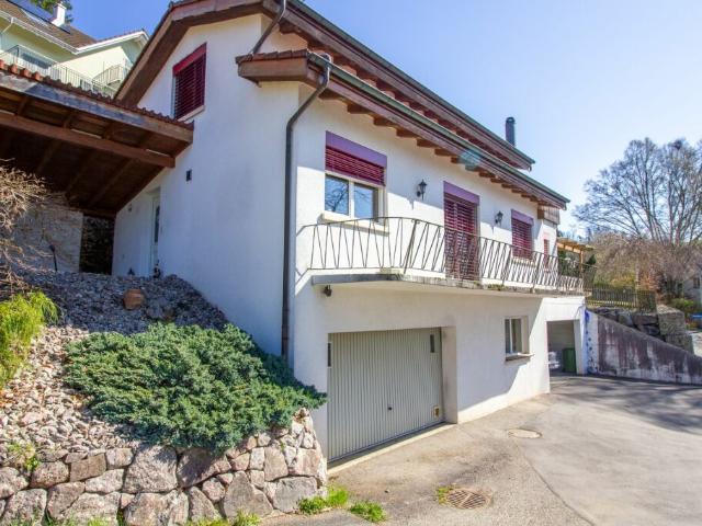 Charmantes Haus an erhöhter Lage