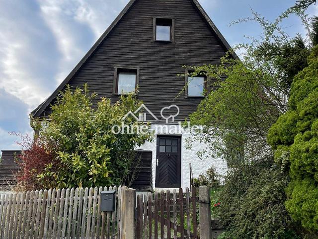 Charmantes Haus mit Garten und großem Potenzial nahe Stausee