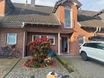 Charmantes Haus mit Garten, Kamin und Top Lage in Düsseldorf!