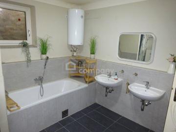 Charmantes Haus mit Potenzial in Ulrichskirchen absolute Wien Nähe! 3 Zimmer, Garten, Terrasse – Ihr neues Zuhause!