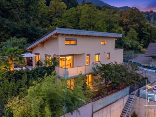 Charmantes Haus mit 4,5 Zimmern und Panoramablick in Vouvry
