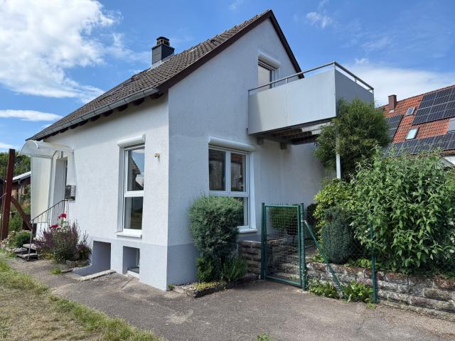 Charmantes Häuschen Umfangreich renoviert