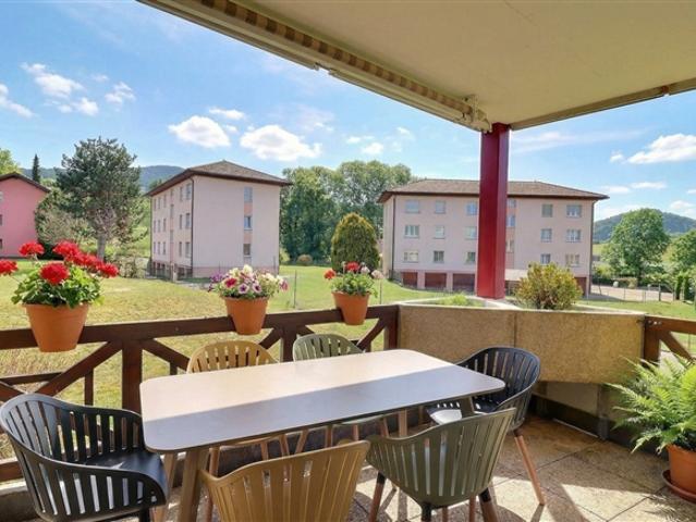 Charmantes helles 3,5 Zimmer Apartment mit Balkon