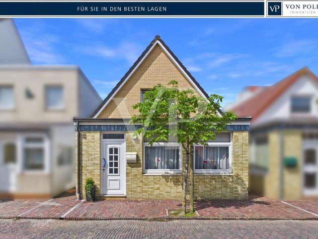 Charmantes Insel Haus mit großem Modernisierungspotenzial in hervorragender Lage nahe Strand und Zen