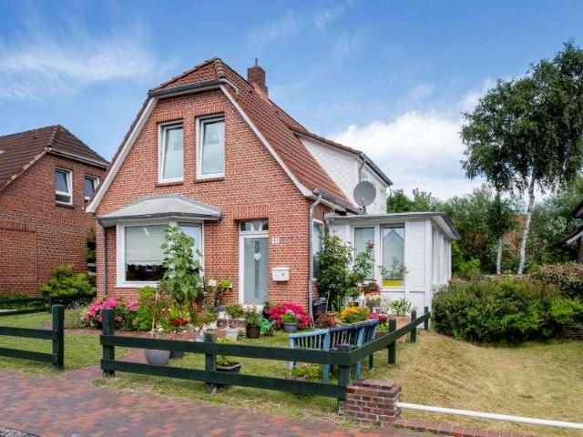 Charmantes Inselhaus mit zwei Wohneinheiten und sonniger Terrasse auf Langeoog