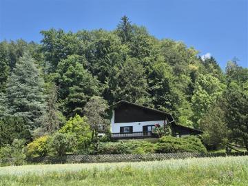 Charmantes Landhaus mit traumhaftem Panoramablick, Wellnessbereich und idyllischem Naturgrundstück im Norden von Graz