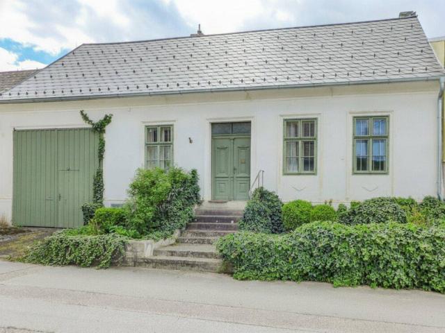 Charmantes Landhaus mit Innenhof und Nebengebäuden im Weinviertel