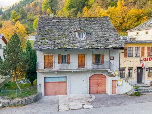 Charmantes Liebhaberobjekt in Gabi Simplon mit vielseitigem Potenzial