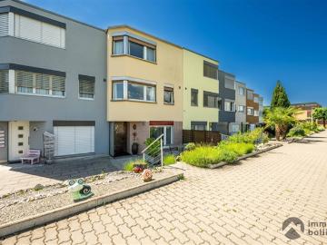 Charmantes Reihenmittelhaus in gemeinschaftlich gestalteten Wohuartier