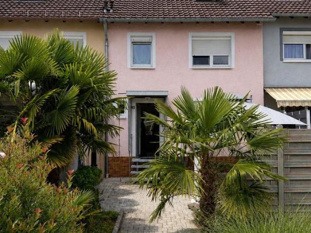 Charmantes Reihenmittelhaus in guter Lage