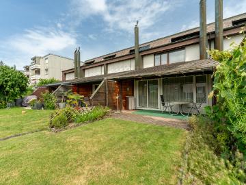 Charmantes Reihenmittelhaus mit überraschend viel Platz und sonnige.