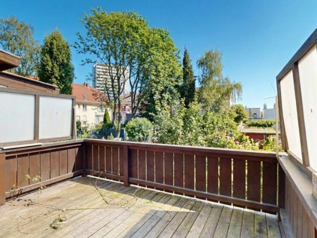 Charmantes Reihenmittelhaus mit wohnungsähnlichem Charakter über drei Etagen, sowie eigenem Garten