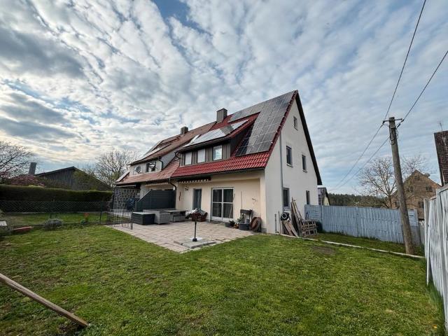 Charmantes Reihenendhaus in unmittelbarer Nähe zu Lauf