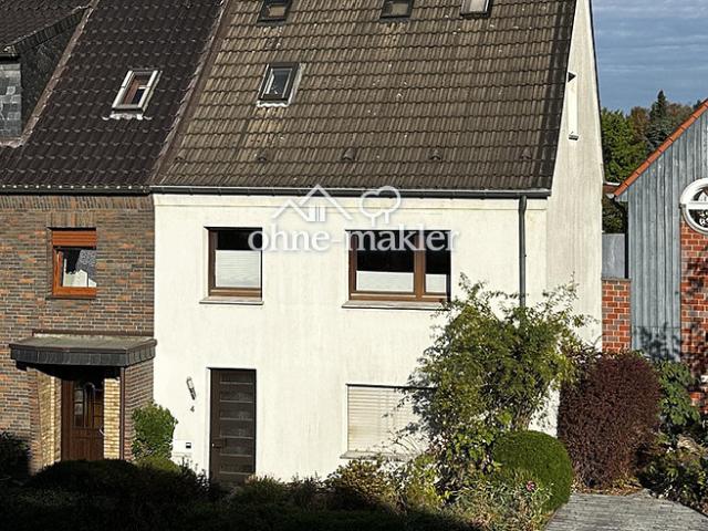 Charmantes Reihenendhaus mit Stellplatz in Mülheim Saarn