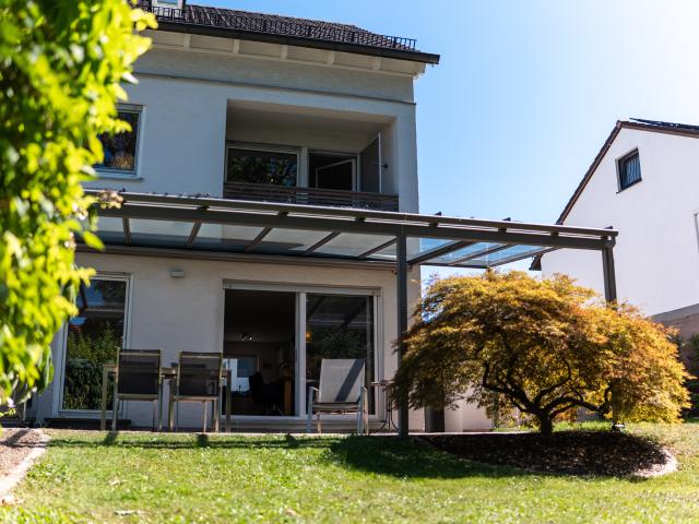 Charmantes Reihenendhaus mit sonnigem Garten in ruhiger Lage