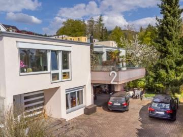 Charmantes Reihenhaus in Wetzikon mit aussergewöhnlichem Raumangebot
