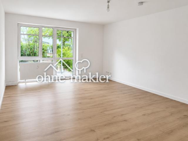 Charmantes, renoviertes Apartment mit Terrasse, kleinem Garten & Tiefgaragenstellplatz in Regensburg