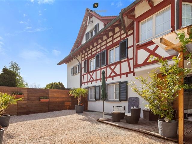 Charmantes Riegelhaus mit zeitloser Ausstrahlung