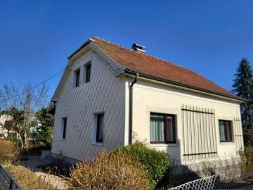 Gemütliches Wohnhaus mit uneinsehbarem Garten