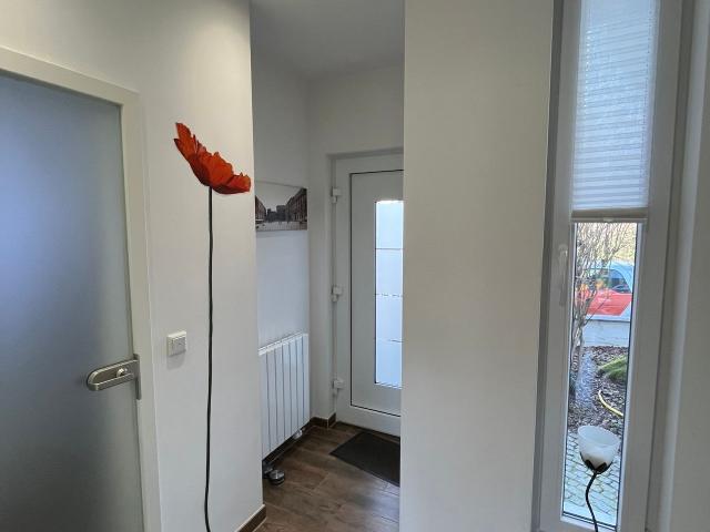 Charmantes Studio in Neuss, Neuss Amsterdam Apartments for Rent