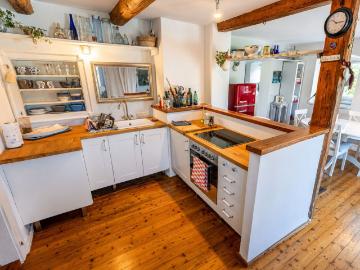 Charmantes Sacherl / Ehemaliges Bauernhaus mit Geschichte und Viel Platz in Roitham