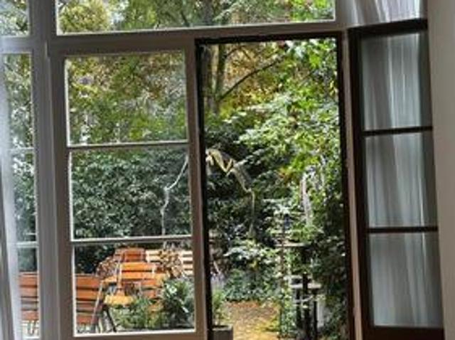 charmantes saniertes Gartenhaus 103 m² möbliert Zentrum