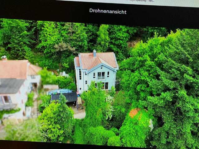 Charmantes und top gepflegtes Einfamilienhaus mit Weitblick und Garten in Birkenhördt