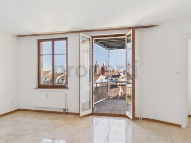 Charmantes Wohnen mit Balkon und historischem Flair