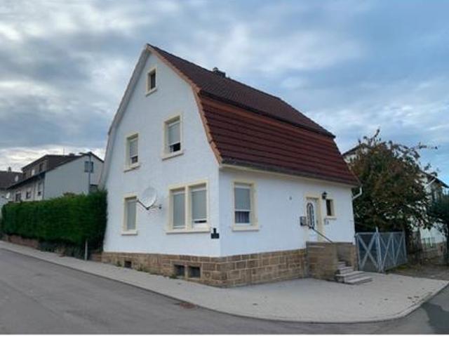 Charmantes Wohnhaus mit Garten und Nebengebäude provisionsfrei