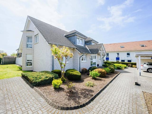 Charmantes Zuhause mit Balkon, Carport & Komfort – Gepflegte 3 Zi. Mietwohnung