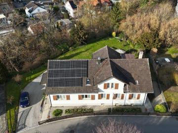 Charmantes Zwei Generationen Haus im beliebten Quartier Emmishofen
