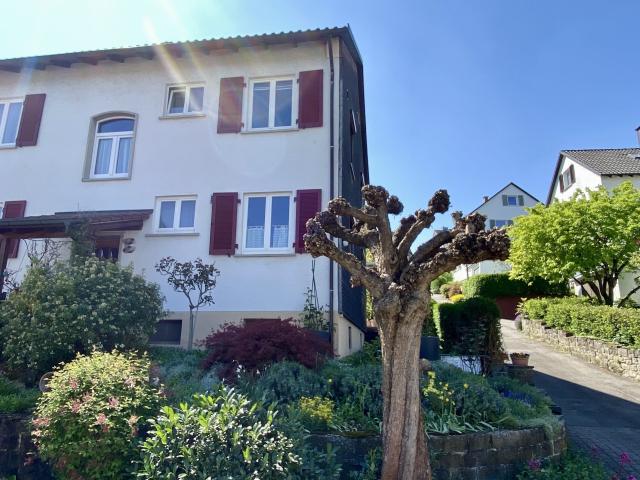 Charmantes Zweifamilienhaus in Weinsberg