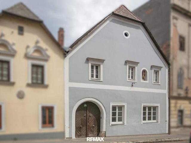 Charmantes Zinshaus in zentraler Lage von Eggenburg – attraktive Investitionsmöglichkeit