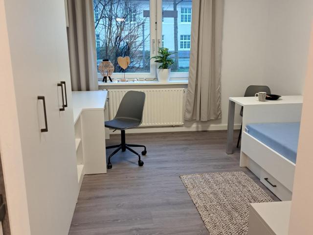 NUR FÜR STUDENTEN/ AUSZUBILDENDE Charmantes 1 Zimmer Studentenapartment in Hamburg mit Balkon