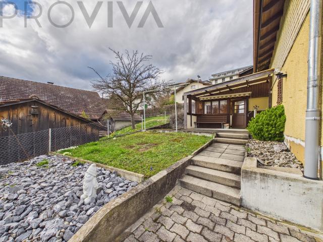 Charmantes 2 Familienhaus mit viel Potential in ruhiger, grüner Lage