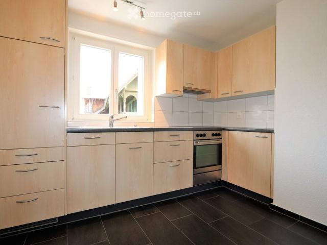 Charmantes 3.5 Zimmer Haus u. Garten in Treiten zu vermieten